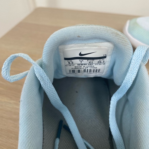 Nike Flex Experience Run 7 Shoes | Size 9.5 - Picture 5 of 6